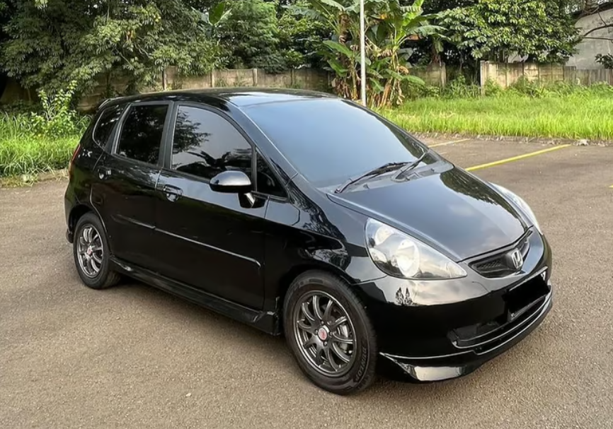 Harga Honda Jazz 2005 Matic per Oktober 2024, Kondisi Bekas Terawat