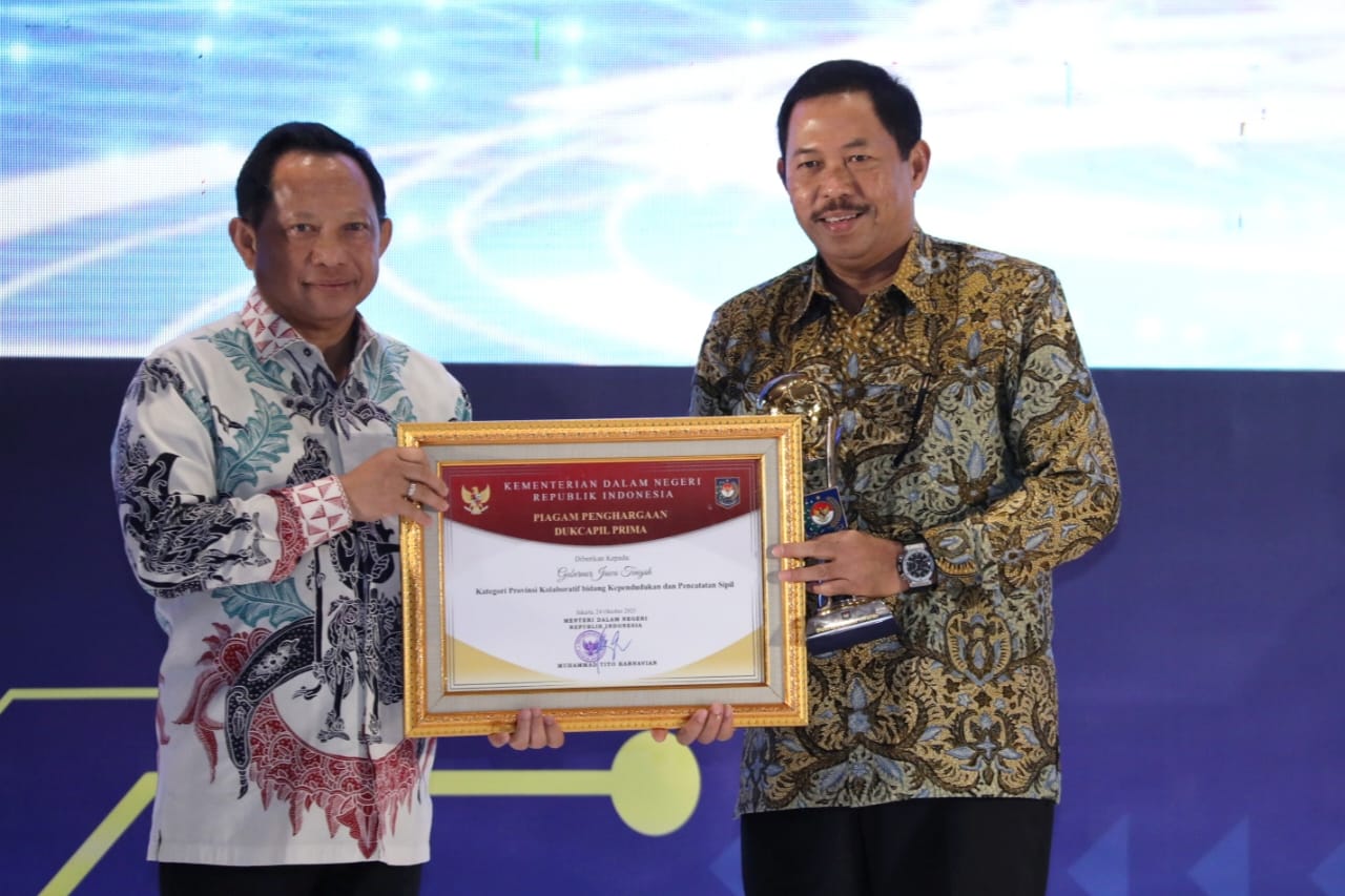 Dukcapil Prima Award 2023, Jateng Sabet Penghargaan Kategori Kolaboratif