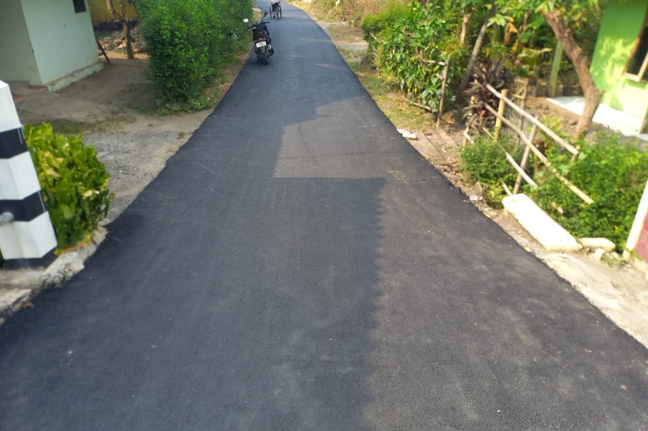 Proyek Aspal di Desa Ujunggede Pemalang Rampung Dibenahi