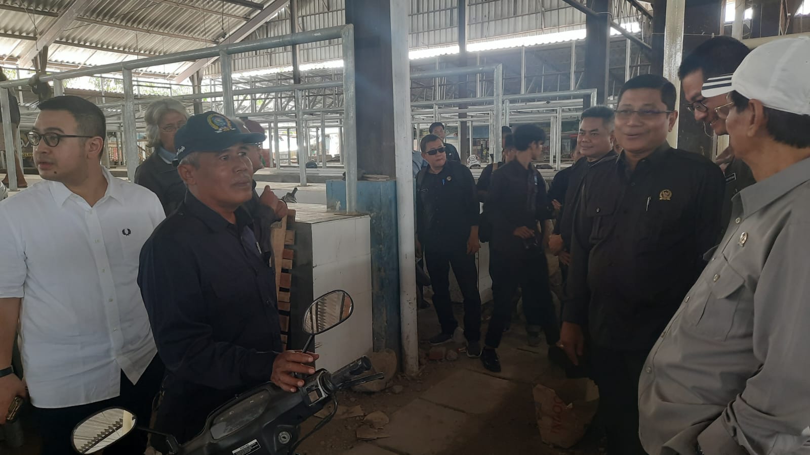 Tersisa 2 Pekan, Komisi II DPRD Kota Tegal Minta Rehabilitasi Pasar Randugunting Dikebut
