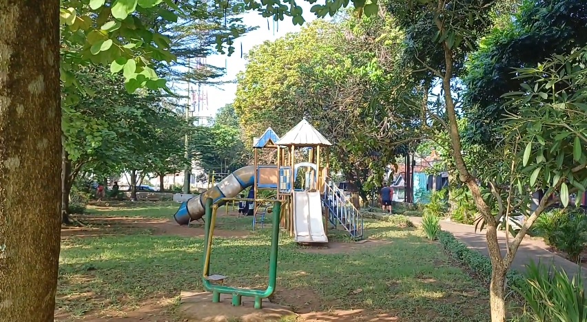 3 Spot Piknik Gratis dan Nyaman di Purwokerto Buat Santai Bareng Keluarga