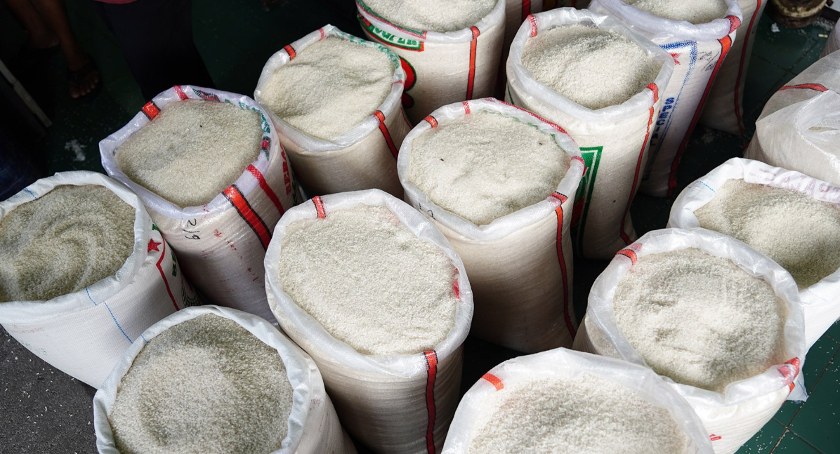 Ditagih Prabowo, Polisi & Kejaksaan Lamban Tangani Beras Oplosan