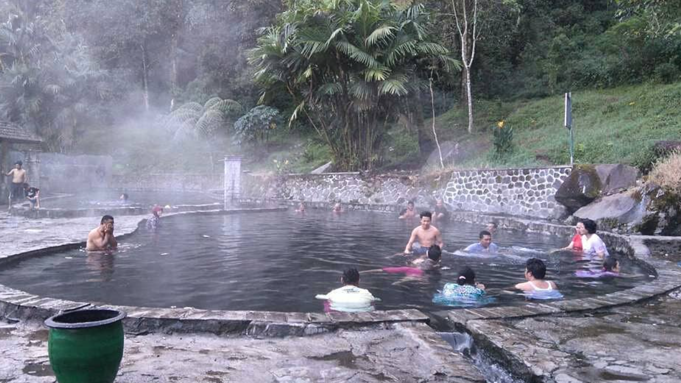 Wisata Pemandian Air Panas di Pemalang yang Bikin Tubuh Rileks