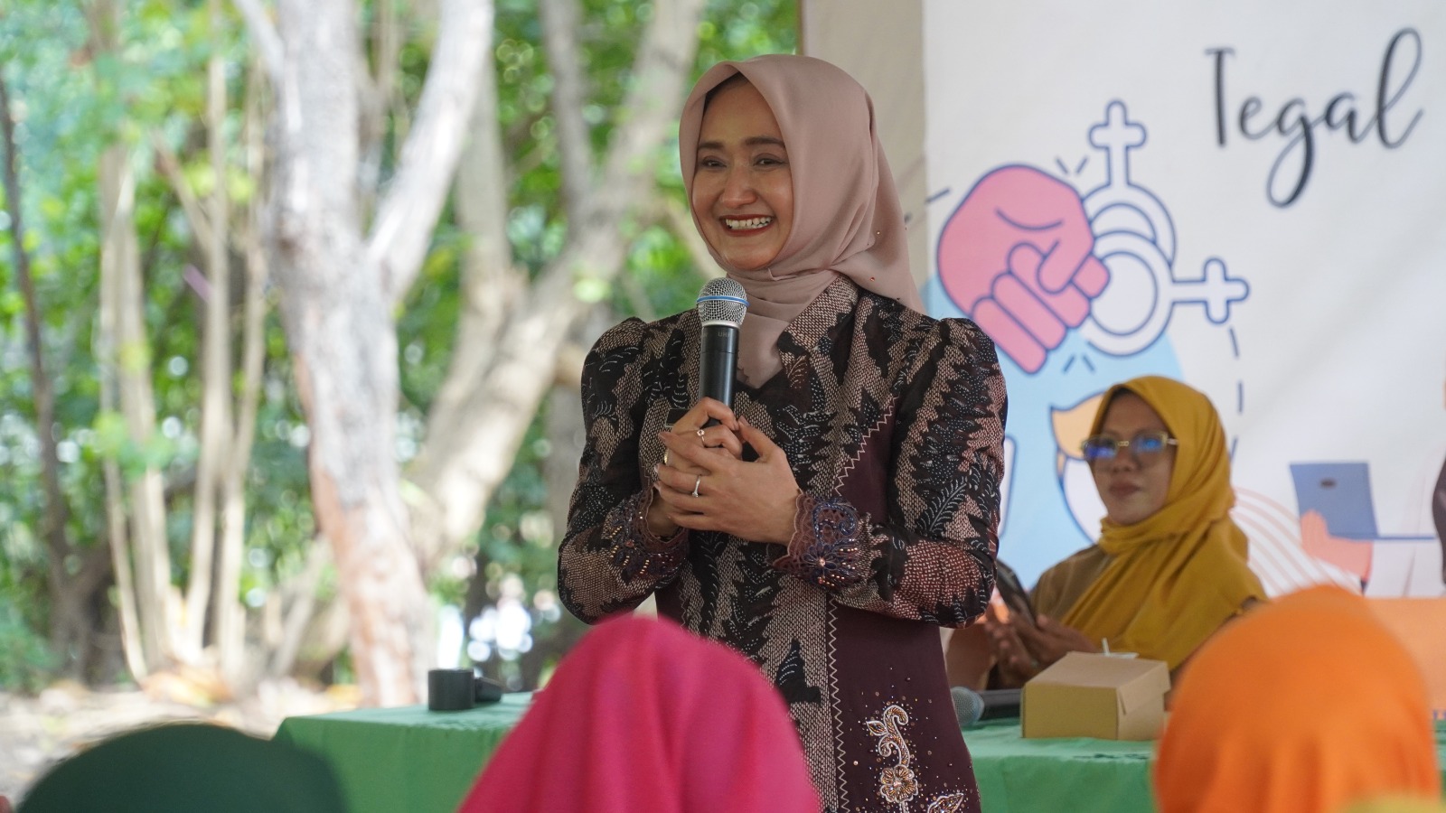 Wakil Wali Kota Ajak Perempuan di Tegal Gaungkan Kampanye 16 HAKTP di Bumi Perkemahan PAI