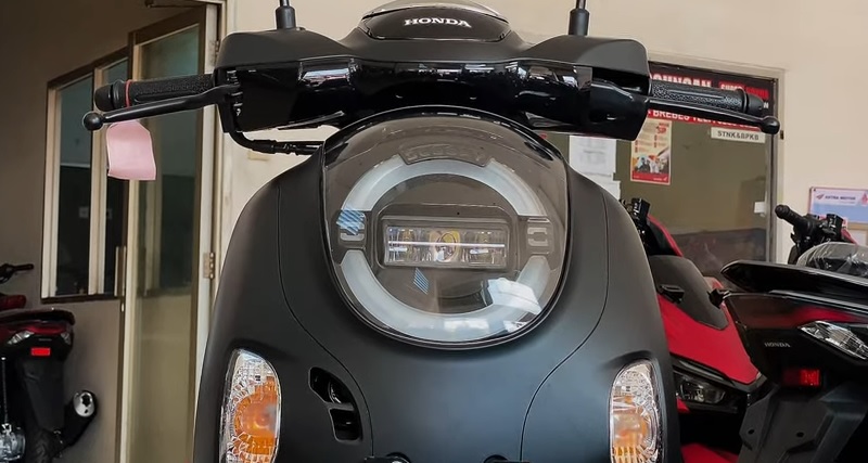 8 Fitur Modern Honda Scoopy 2025 Dibanding Model Sebelumnya