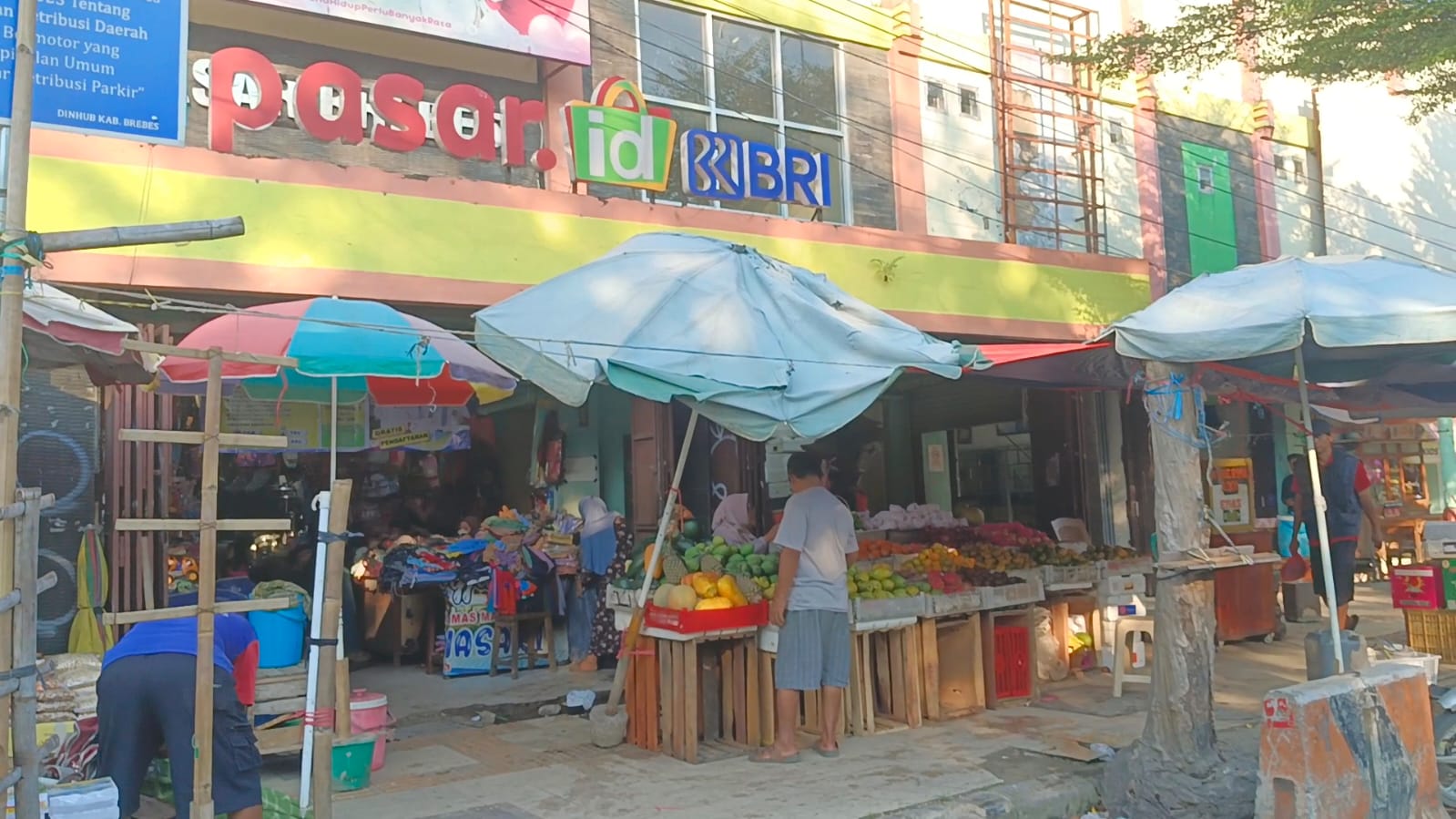 Pasar Rakyat Brebes Sepi, Perubahan Pola Belanja dan Daya Beli Menjadi Pemicu 