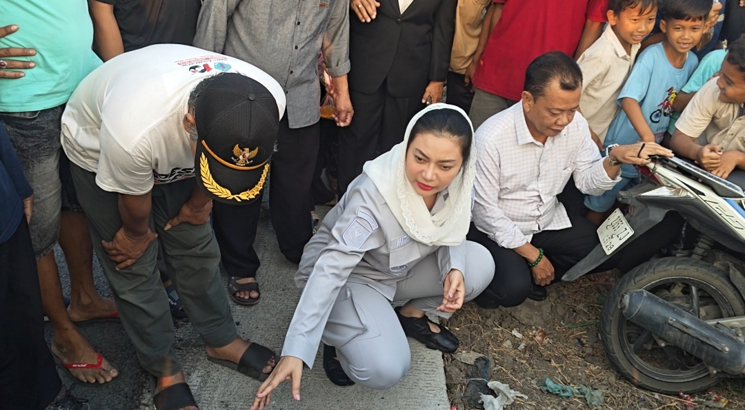 Cek Hasil Perbaikan Jalan di Brebes, Bupati Ajak Warga Ikut Merawat