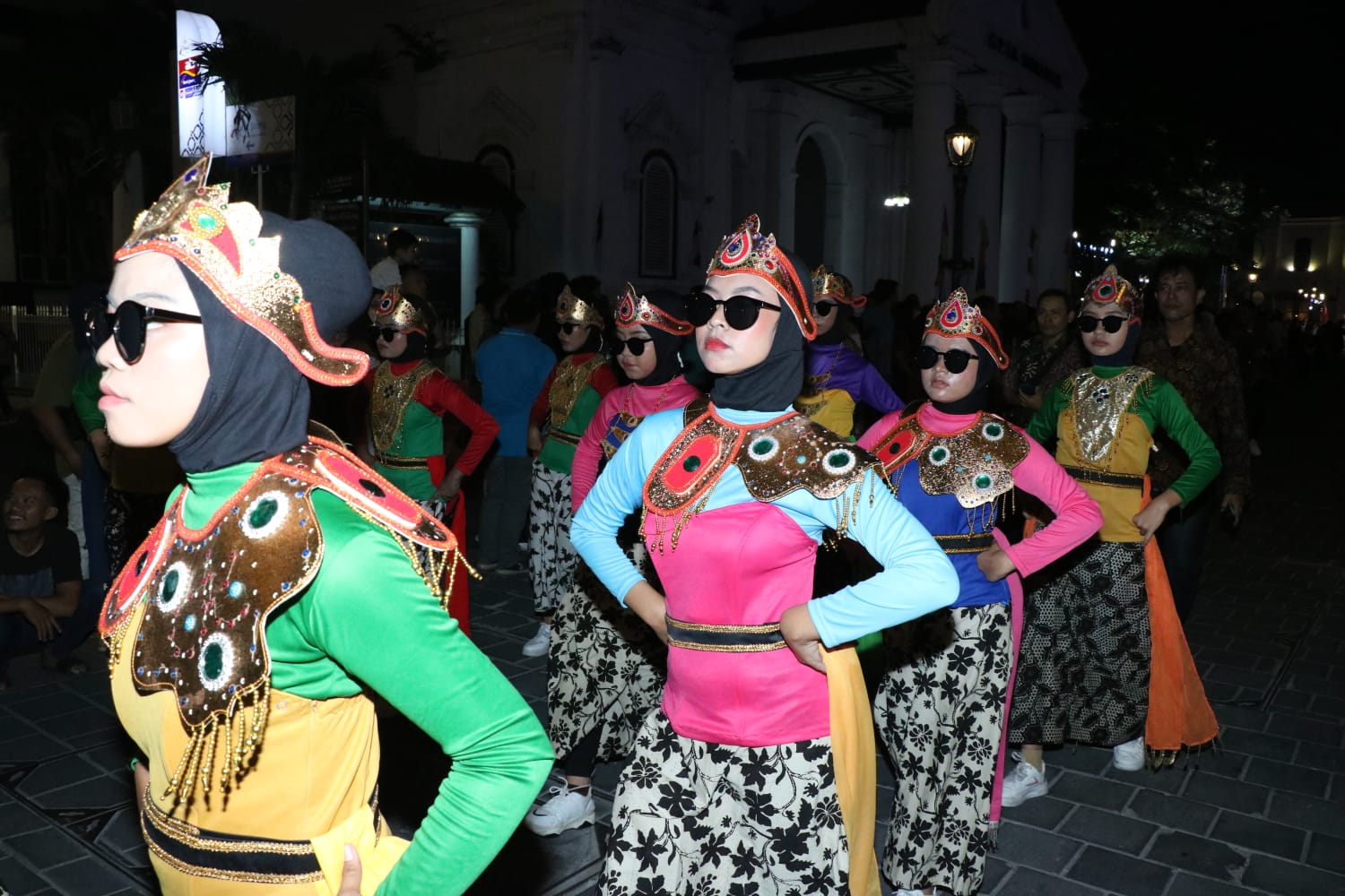 Tari Sintren Kontemporer Ditampilkan Pemkot Tegal dalam Kirab Budaya Nusantara di Kota Lama Semarang