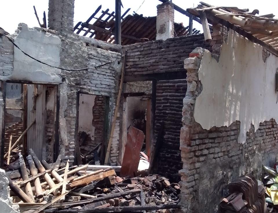 Kebakaran Rumah di Kabupaten Tegal, Diawali Suara Letupan Disusul Api yang Menyala
