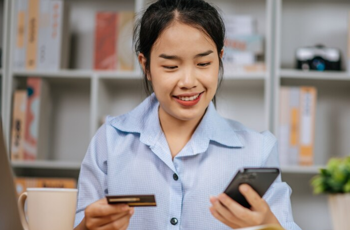 Pinjaman Online Bunga Rendah 0.5 Persen Emang Ada? Ya Ada Dong! Ini Rekomendasinya