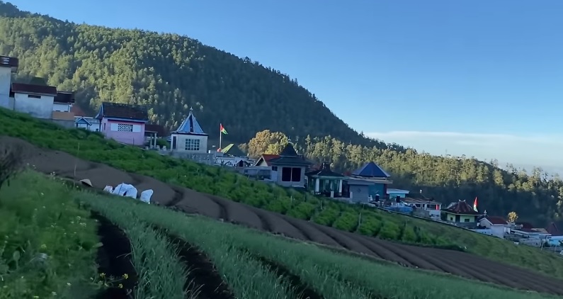 4 Tempat Wisata di Jawa Tengah Mirip Bali, Konsepnya Lebih Unik