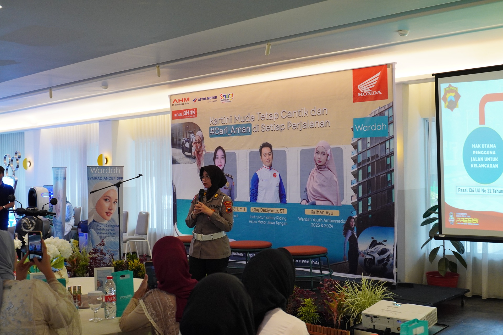 Cantik Sampai Tujuan, 63 Perempuan Pengendara Motor Belajar soal Keselamatan Berkendara  