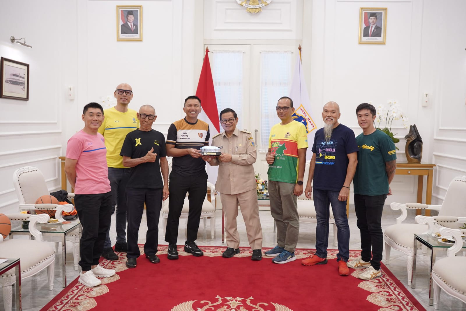 Bayar Nazar, CEO DBL Indonesia Azrul Ananda Gowes Surabaya-Jakarta Temui Pramono Anung