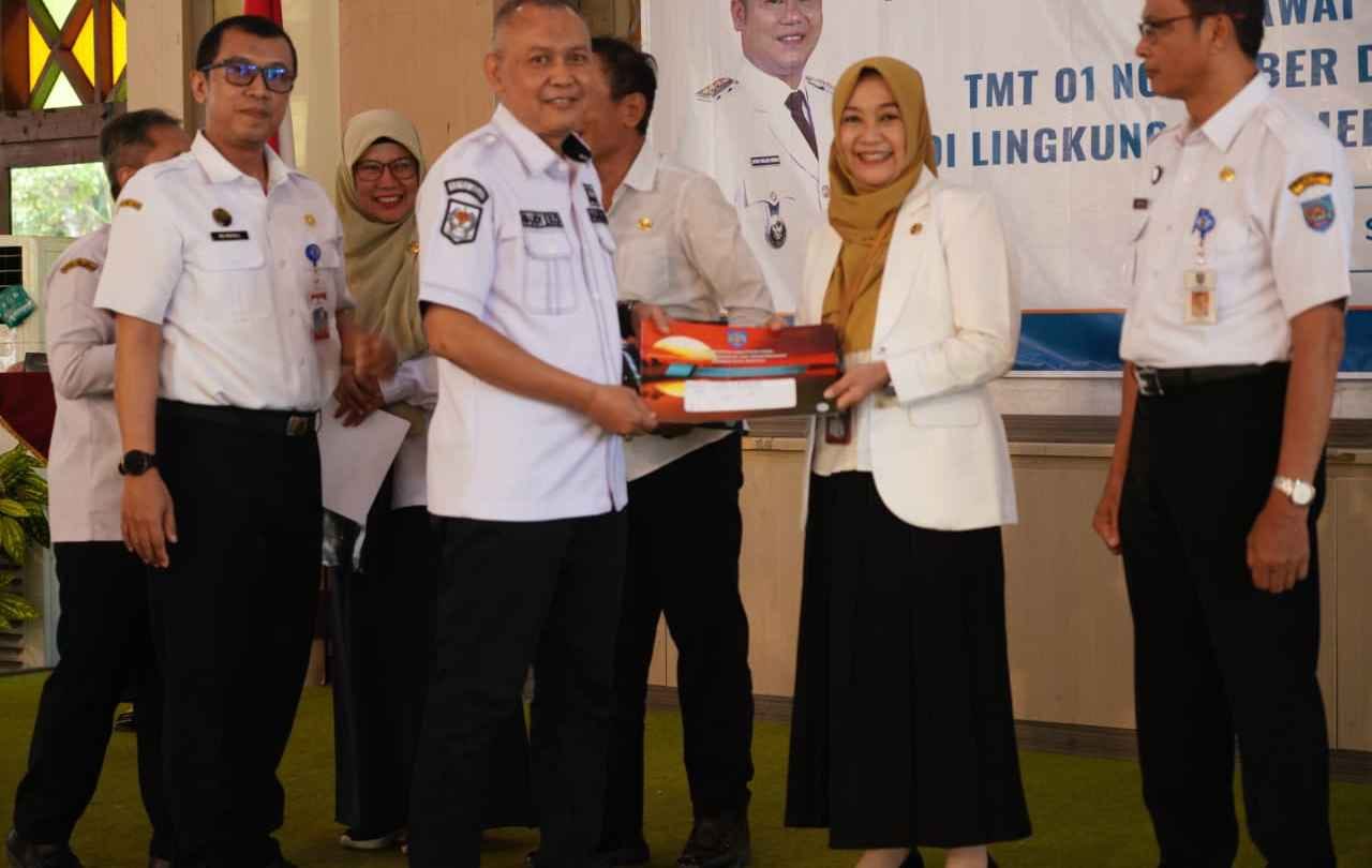 Pemkab Tegal Lepas 65 PNS Pensiun di Slawi, Guru Mendominasi!