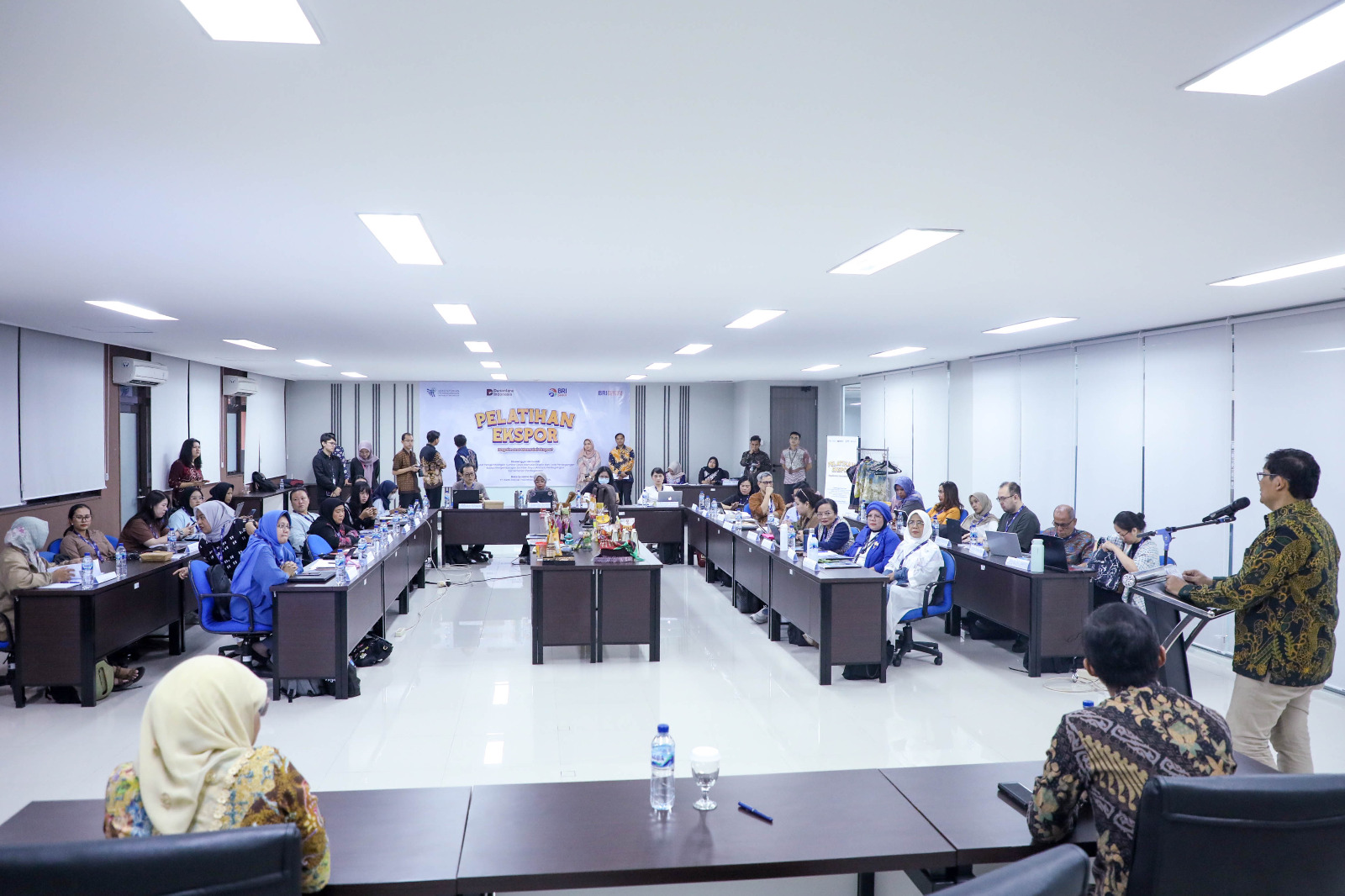 Dorong UMKM Tembus Pasar Global, BRI Kembali Gelar Pelatihan Ekspor