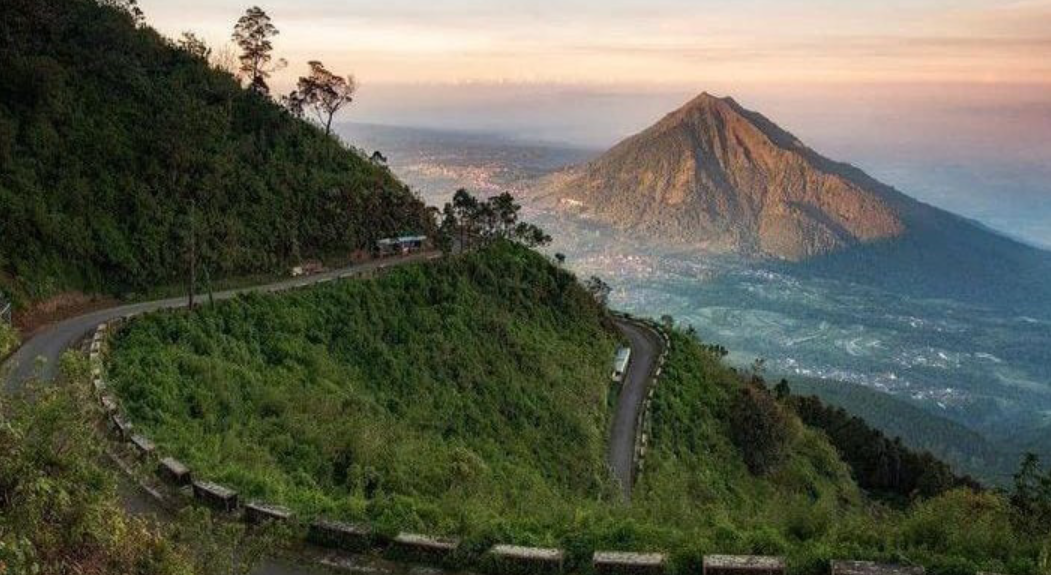 Destinasi Wisata Jawa Tengah Bernuansa Eksotis yang Wajib Kamu Kunjungi di Akhir Pekan