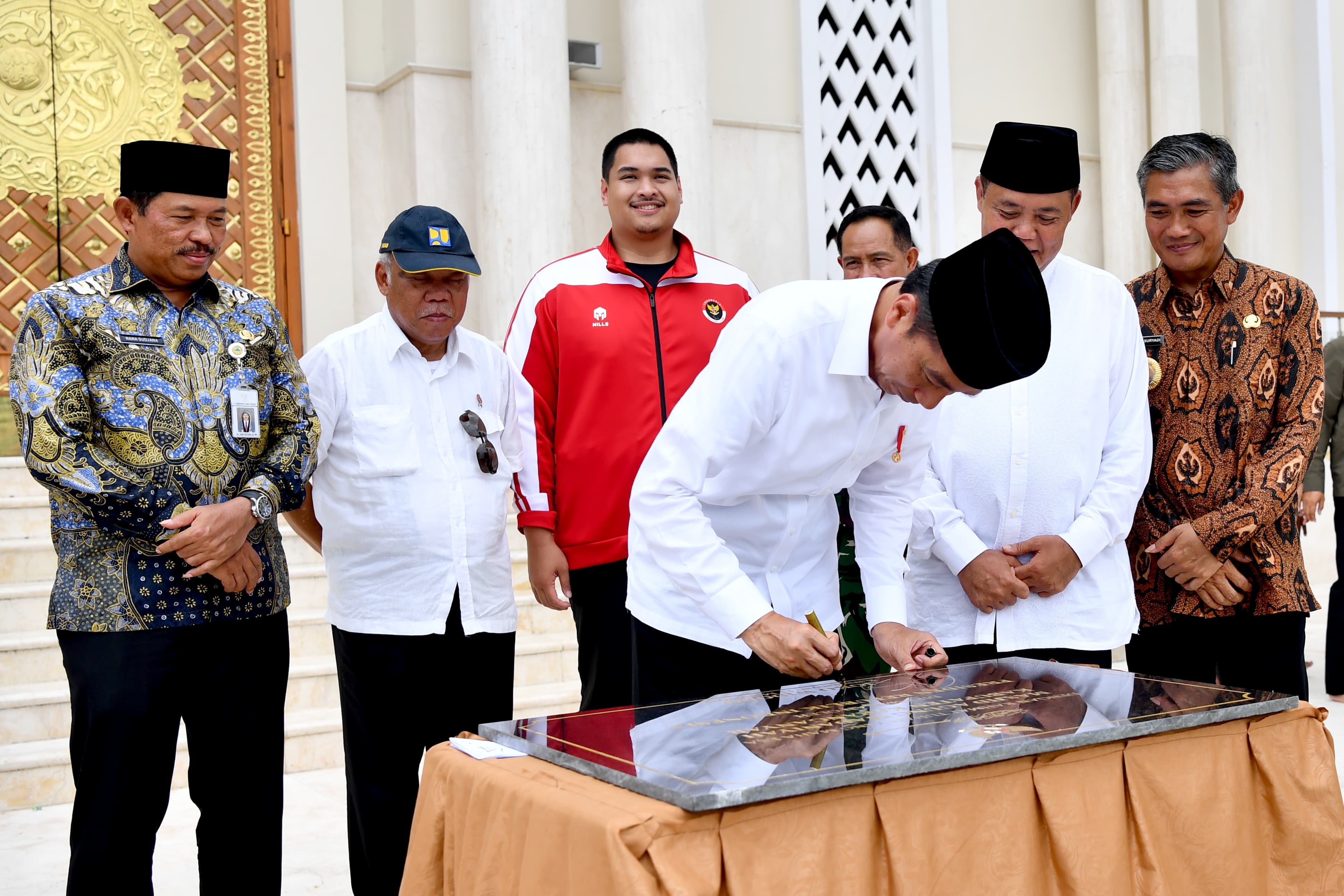 Dampingi Presiden Jokowi Groundbreaking Paralympic Training Center, Pj Gubernur Bilang Begini 