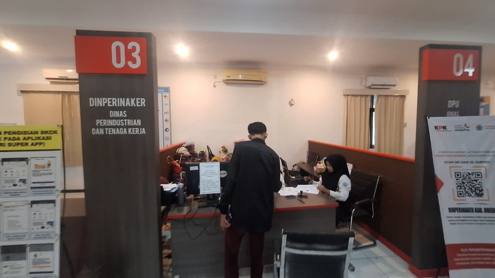 Dear Pencaker, Urus AK-1 Bisa Dilakukan di Booth Dinperinaker di MPP Brebes