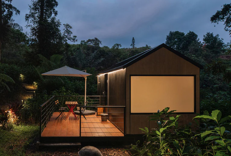 Daftar Penginapan Dekat Baturaden, View Gunung dengan Sarapan Lokal