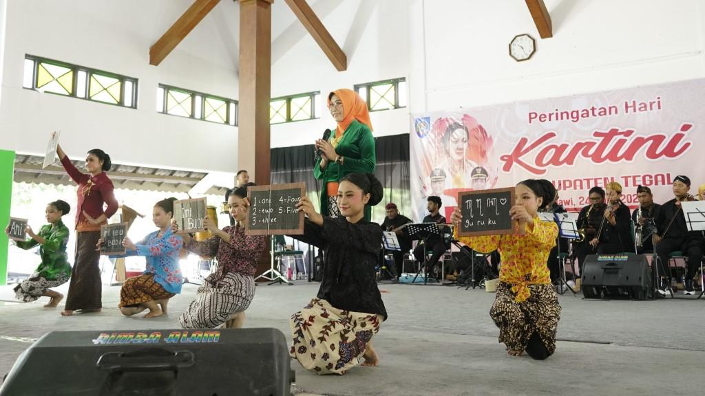 Resepsi Peringatan Hari Kartini, Bupati Tegal: Perempuan Tegal Hari Ini Adalah Kartini Masa Kini