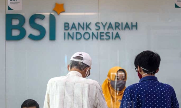 Ada Peluang Dapat Pinjaman Rp 100 Juta dari KUR BSI, Catat Syarat dan Caranya Disini