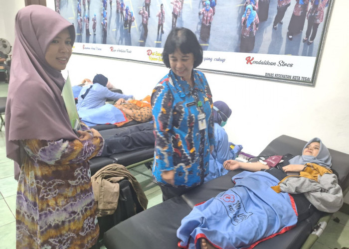 HKN ke-59, 168 Orang Antre Donor Darah di Kantor Dinkes Kota Tegal 