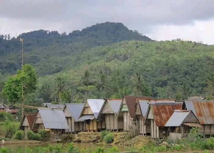 Pesona Keunikan Kampung Adat Jalawastu di Brebes, Buat Rumah Tanpa Semen dan Tak Boleh Pelihara Kerbau