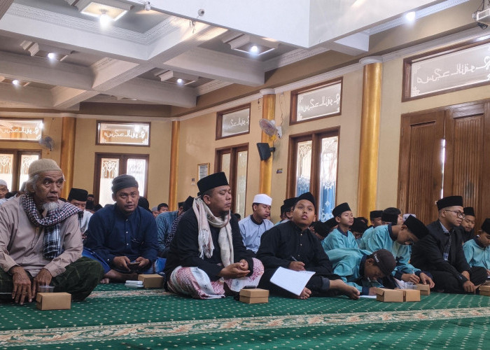 Santri MBS Moga Ikuti Pengajian Ahad Pagi PCM Moga, Angkat Tema Fatherhood