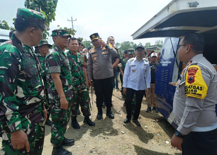 Tak Perlu ke Slawi, Warga Kesadikan Kabupaten Tegal Urus SIM dan KTP di Lokasi Pembukaan TMMD 