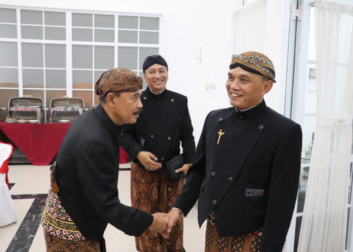 Ajak Masyarakat Pahami Lakon Wayang Kulit Kresna Duta, Sumanto: Ini Tuntunan