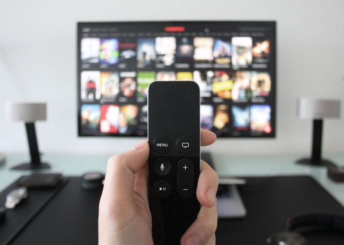 2 Cara Menonton Siaran TV Digital Tanpa Antena, Gambar Cling Tak Ada Semutnya