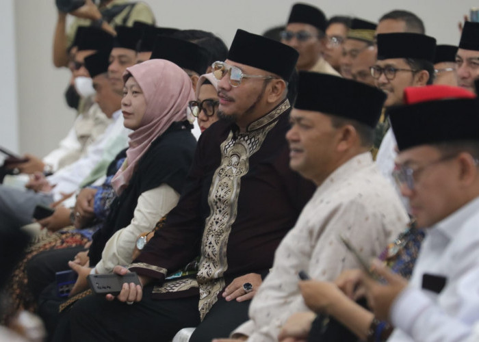 Wali Kota Tegal Dedy Yon Hadiri Safari Ramadan Komisi II DPR RI di Jateng