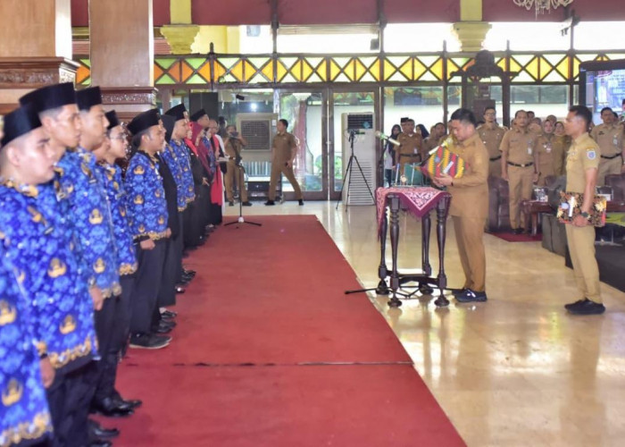 Bupati Tegal Lantik 293 CPNS Jadi PNS Kabupaten Tegal: Ini Amanah yang Harus Dijaga