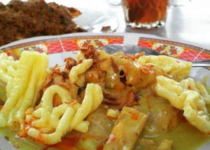 Sedapnya Sayur Kupat Khas Tegal, Bikin Ketagihan dalam Sekejap! Ini Resepnya
