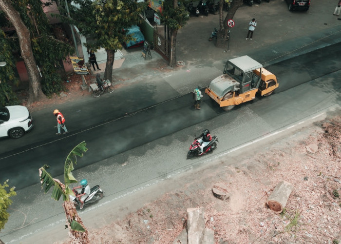 Awas Lubang Maut! Pemkab Tegal Kebut Aspal Ujungrusi-Trayeman