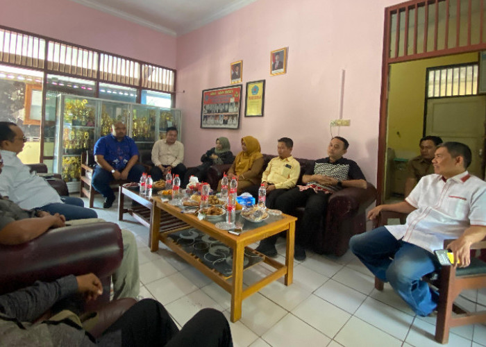 Komisi IV Sidak SMP N 2 Kersana, Terkait Sumbangan Rp50 Ribu Per Bulan