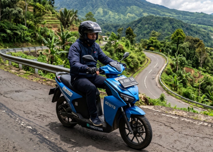 Kuat Libas Jalanan Menanjak! Rekomendasi Motor Listrik Subsidi paling Perkasa dan Hemat