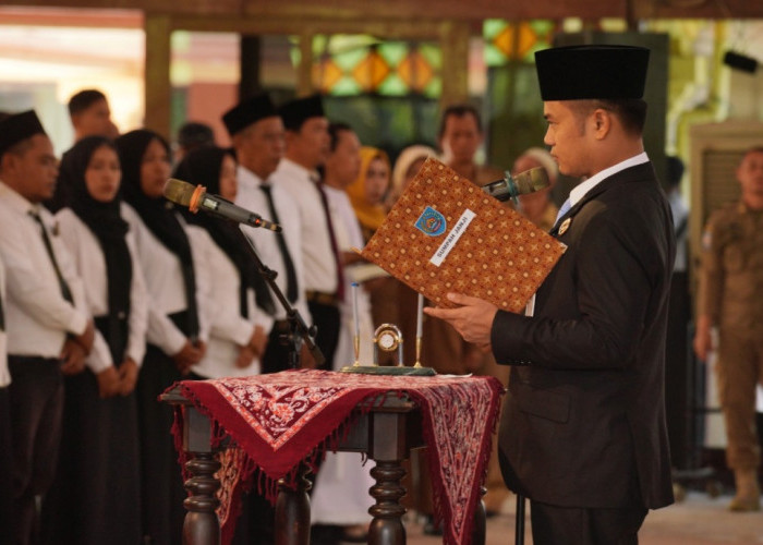 Pelantikan 400 Anggota BPD Kabupaten Tegal: Bupati Soroti Pengawasan Dana Desa