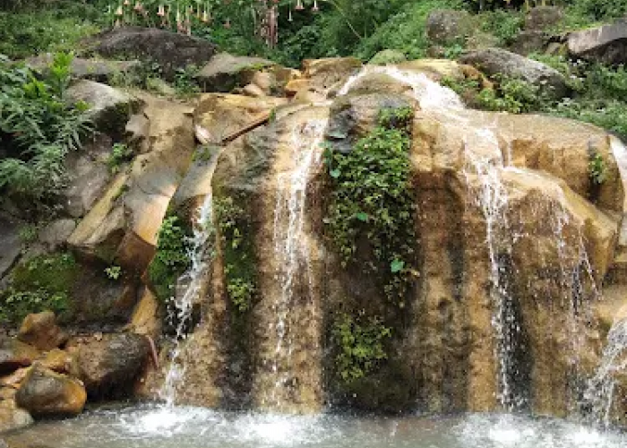 Mirip Bali, 9 Air Terjun di Semarang yang Wajib Dikunjungi Sebelum Viral