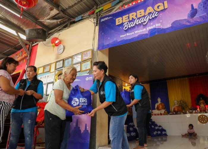 Peringatan Hari Raya Waisak, BRI Peduli Salurkan 1.000 Paket Sembako Bagi Umat Buddha