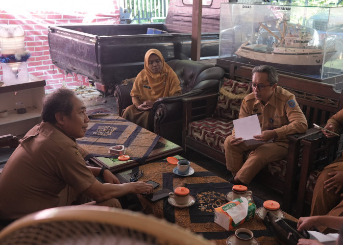 Risiko Melaut Tinggi, 2.000 Nelayan Kabupaten Tegal Dapat Jaminan Sosial