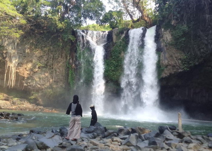 Menikmati Derasnya Air Curug Bengkawah Pemalang, Pesona Alam yang Menyegarkan