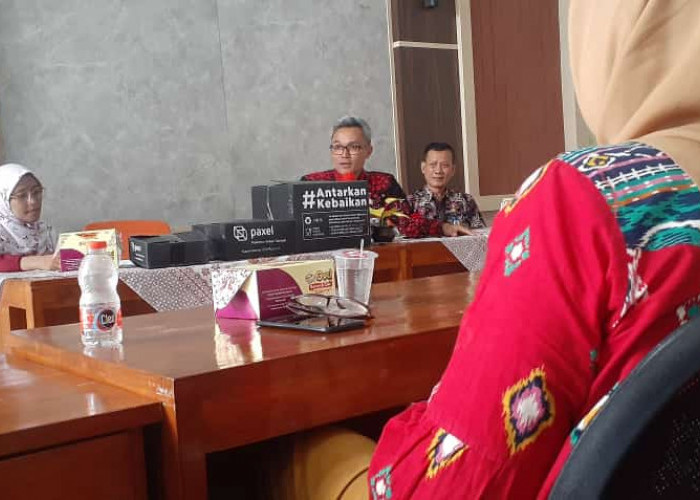 Pelaku UMKM di Kabupaten Tegal Ikuti Sosialisasi Digital Marketing dan Jasa Pengantar Parcel