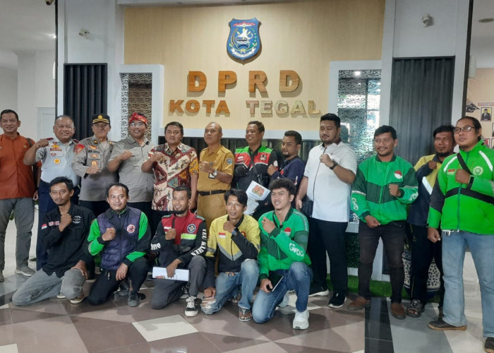 Minta Kejelasan Regulasi dan Kenaikan Tarif, Pengendara Ojol di Tegal Temui DPRD Kota Tegal