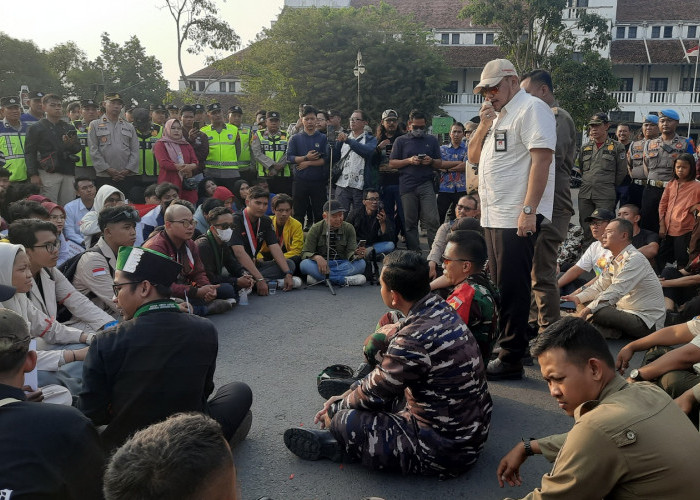 Usung 6 Tuntutan, Aliansi Mahasiswa Gelar Aksi Unjuk Rasa di Tegal