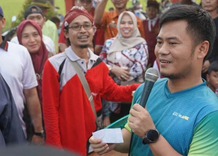 Bupati Tegal Tilik Desa Bulakpacing, Dekatkan Pelayanan dan Serap Aspirasi Warga
