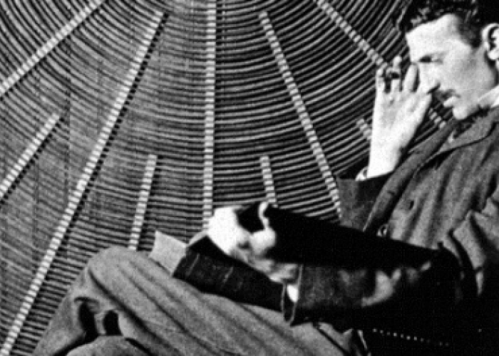 Mengenal Filosofi Ilmuan Fisikawan Terkenal : Nikola Tesla, Alasan Ada Radio di Rumah Kamu.