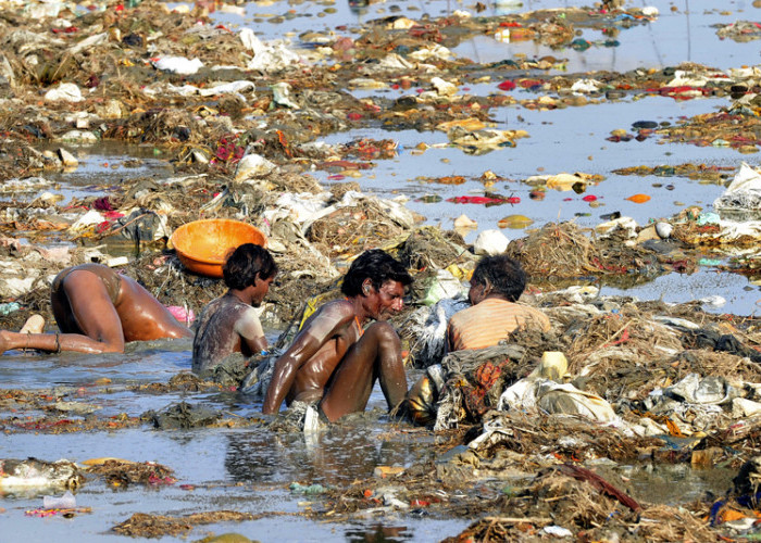10 Sungai Paling Kotor dan Menjijikan di Dunia, Ada yang Sudah Dipenuhi Ribuan Ton Sampah