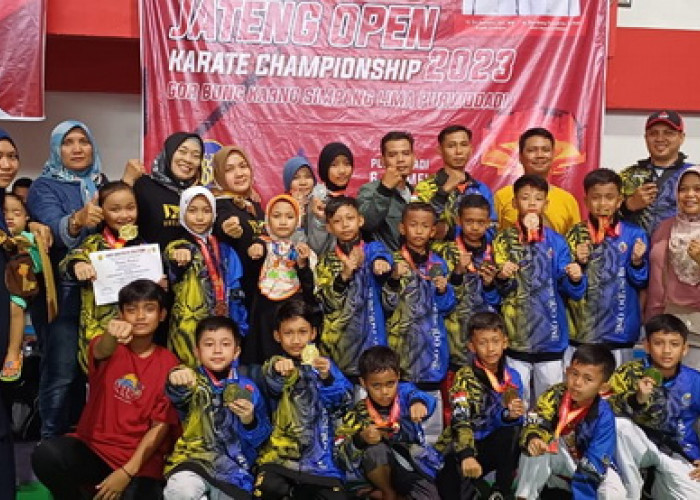 Lemkari Kabupaten Tegal Boyong 19 Medali  Jateng Open Karate Championship 2023