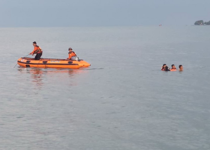 Kapal Jukung Tenggelam di Perairan Tegal,  Satu Orang Belum Ditemukan